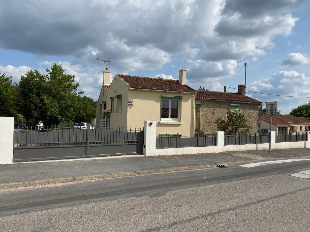 Vendee - Petite Maison De Vacances La Genetouze  Εξωτερικό φωτογραφία